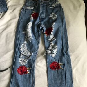 Levis rose patch denim